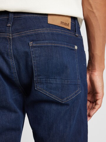 Coupe slim Jean 'JAMES' Mavi en bleu