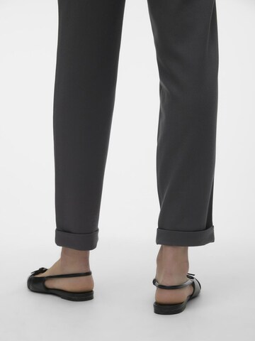 VERO MODA Regular Hose 'VMMaya' in Grau