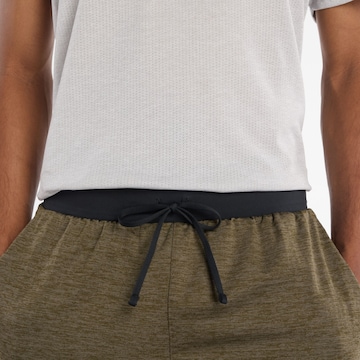 new balance Tapered Sportbroek in Groen