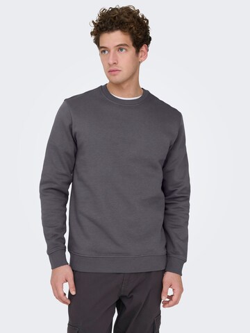Only & Sons - Sudadera 'ONSConnor' en gris