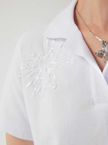 T-shirt OUI en blanc