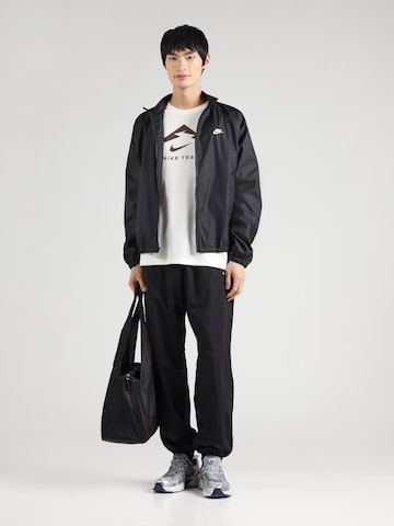 NIKE Koszulka funkcyjna 'TRAIL' w kolorze biały