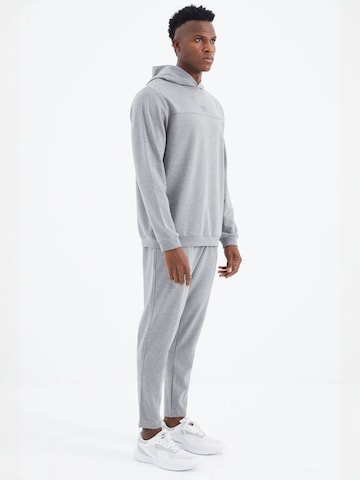 Tommy Life - Fato de jogging em cinzento
