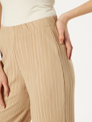 Loosefit Pantalon 'Sissi' Gina Tricot en beige