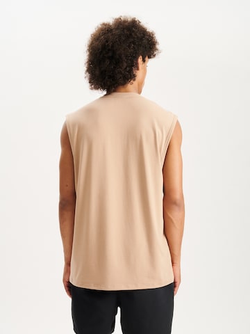 Pacemaker Performance Shirt in Beige