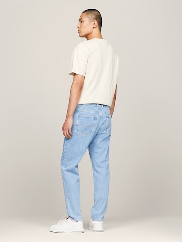 Tommy Jeans Regular Jeans 'Isaac' in Blau