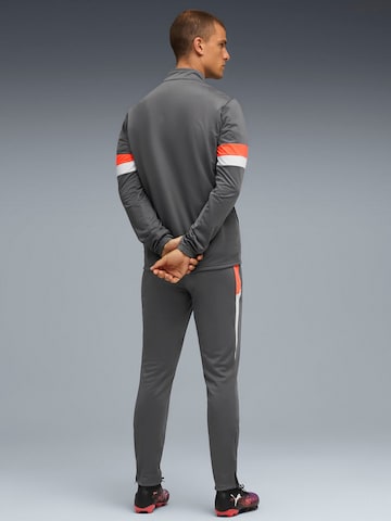 Giacca di felpa di PUMA in grigio