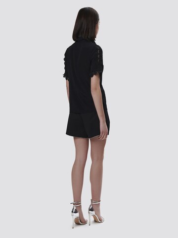 Influencer Blouse in Black