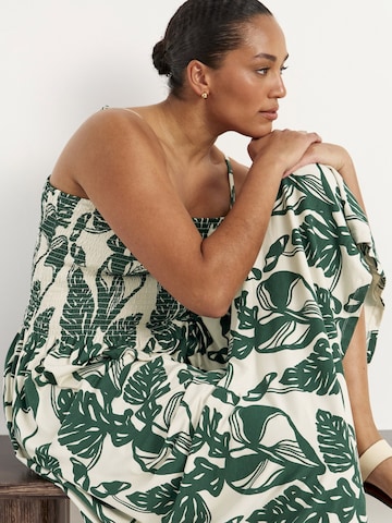Cellbes of Sweden Jerseykleid mit Smokarbeit in Beige