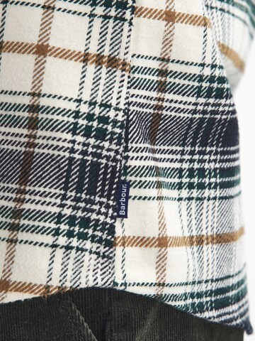 Barbour Regularny krój Koszula 'Nevis' w kolorze beżowy