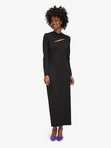 Robe Vera Mont en noir : devant