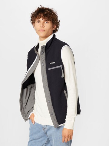 Gilet de sport 'Helvetia' COLUMBIA en noir : devant