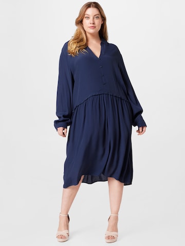 Esprit Curves Shirt Dress in Blue: front