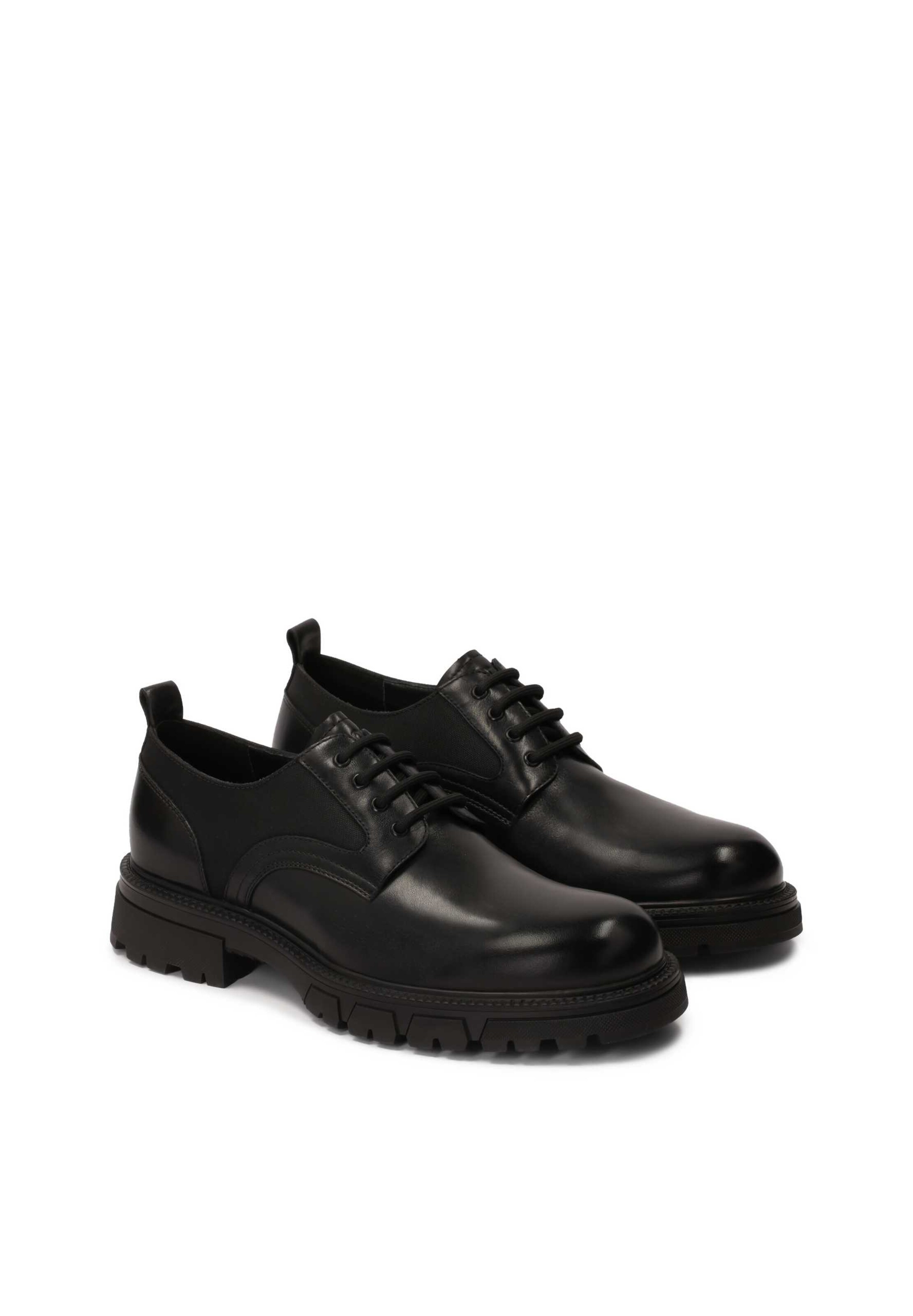 Chaussure à lacets Kazar en noir