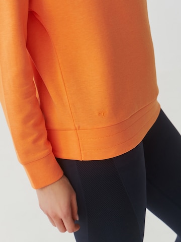 Sweat-shirt 'SILVANA' TATUUM en orange