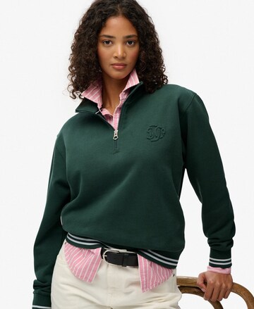 Sweat-shirt 'Country Club' Superdry en vert : devant