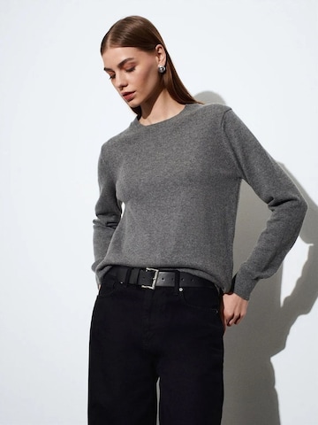 Pull-over 'Pullover' Dilvin en gris