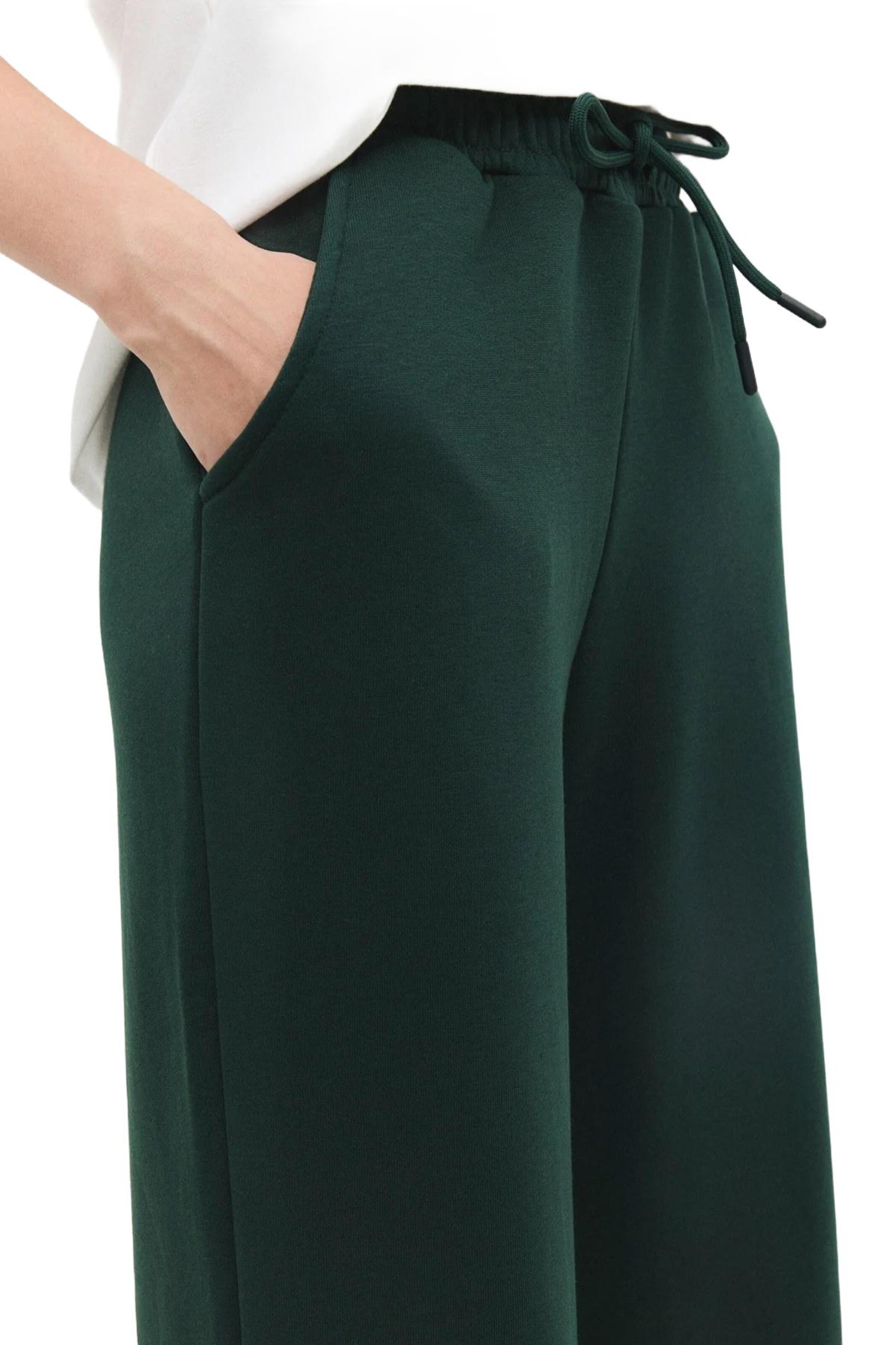 Regular Pantalon No Matter What en vert