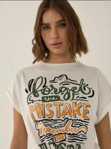 Hiccup Shirt in White