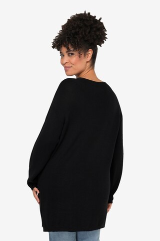 Janet & Joyce Sweater in Black