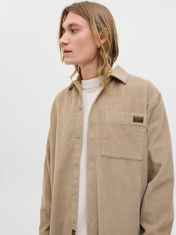 JACK & JONES Классический крой Рубашка в Бежевый