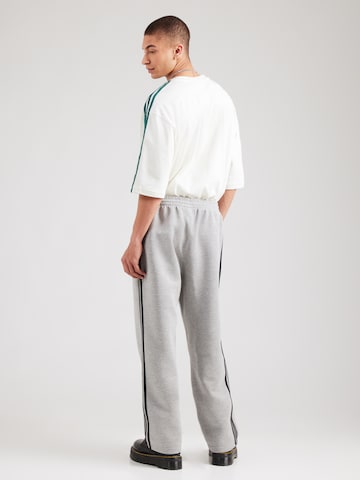 ADIDAS ORIGINALS Regular Панталон 'SPACER DRILL' в сиво