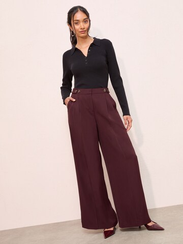 Friends Like These Bő szár Élére vasalt nadrágok - piros