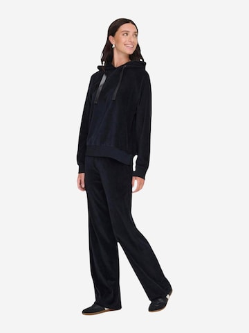 Felpa 'JDYVIDA L/S VELVET HOODIE TOP JRS DIA 15361663' di JDY in nero