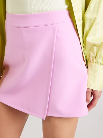 Gonna 'Isabella' di ABOUT YOU in rosa