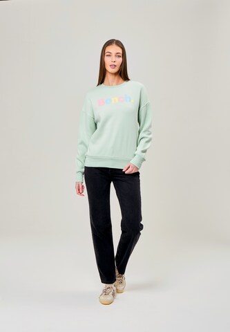 BENCH Sweatshirt in Green