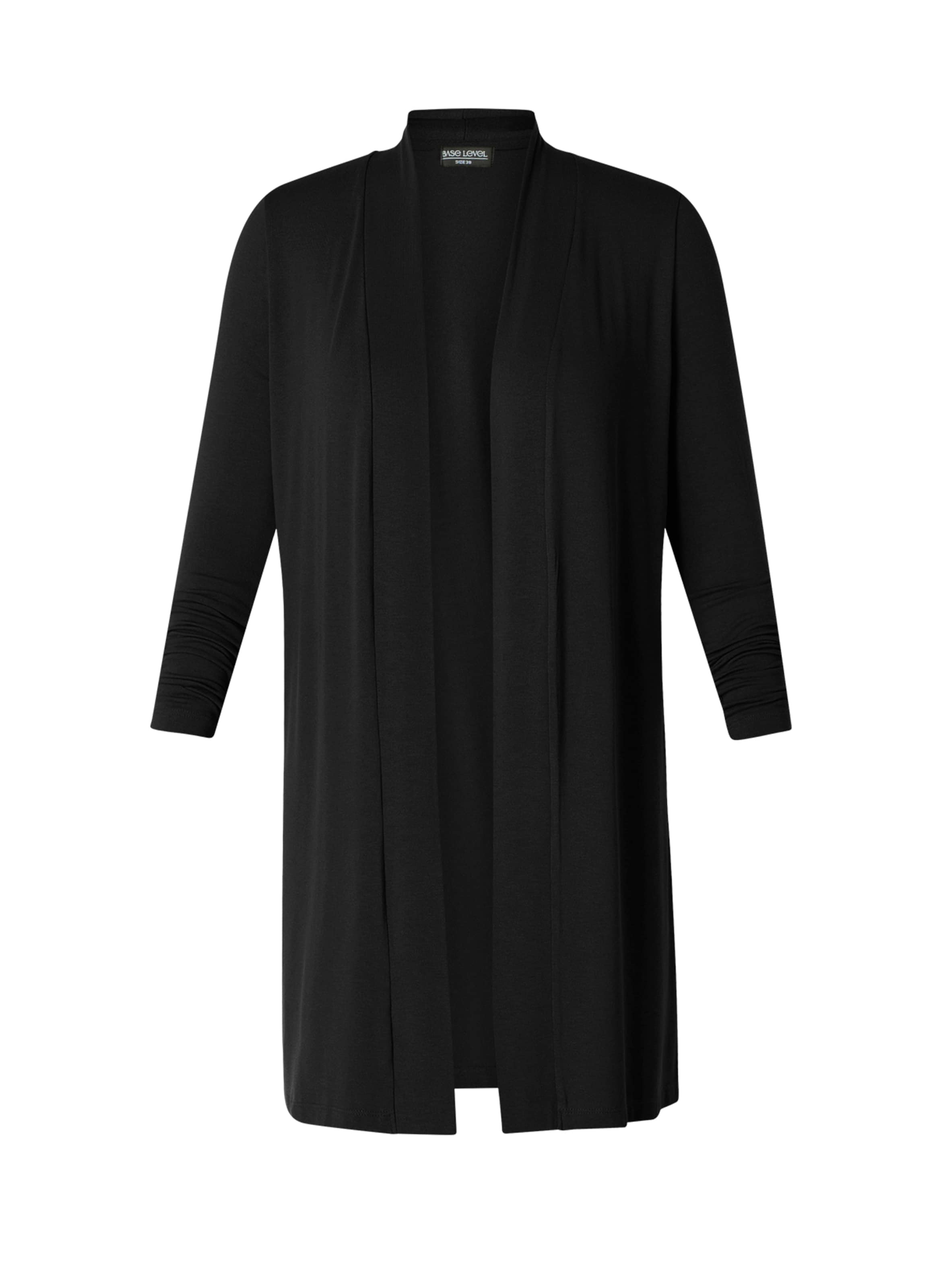 BASE LEVEL Strickjacke 'Yayla' in Schwarz: Vorderseite