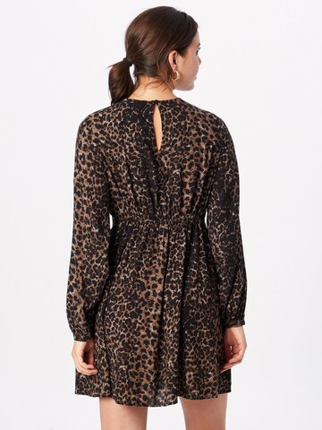 VERO MODA Jurk 'KITTIE' in Bruin