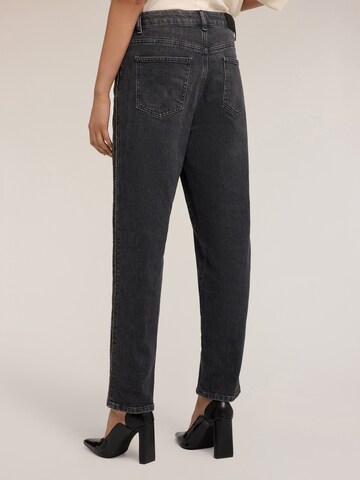 Loosefit Jeans di MOTIVI in nero