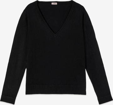 Pullover di oltre in nero: frontale