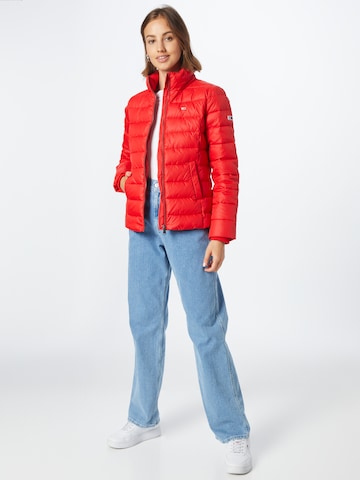 Tommy Jeans Zimska jakna | rdeča barva