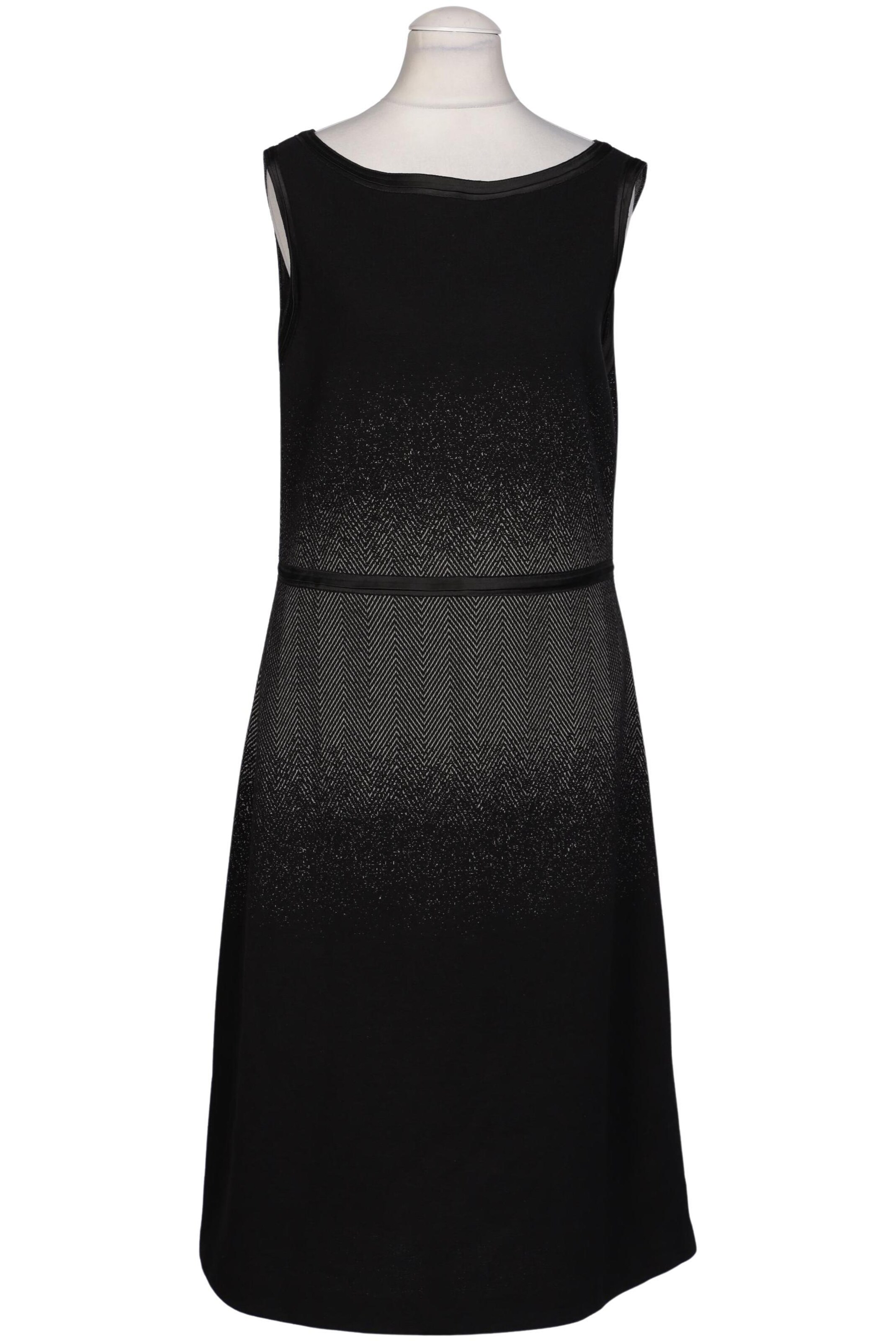 Max Mara Dress in M in Black: front