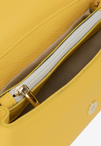 faina Crossbody Bag in Yellow