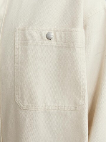 JACK & JONES Comfort fit Button Up Shirt in Beige