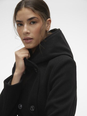 Manteau mi-saison 'Vincefiona' VERO MODA en noir