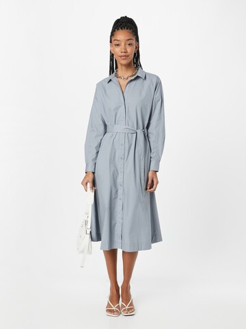 Robe-chemise 'Ellinor' Esmé Studios en gris