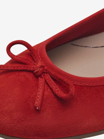 TAMARIS Ballet Flats in Red