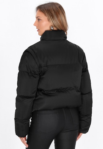 faina Winterjacke in Schwarz