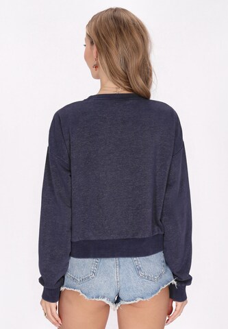 IZIA Sweatshirt 'Fashion Look' in Blauw