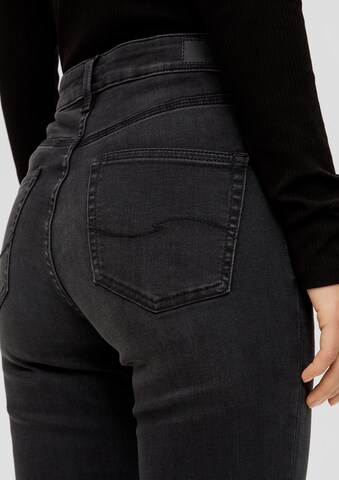 Skinny Jeans 'Sadie' de la QS pe gri