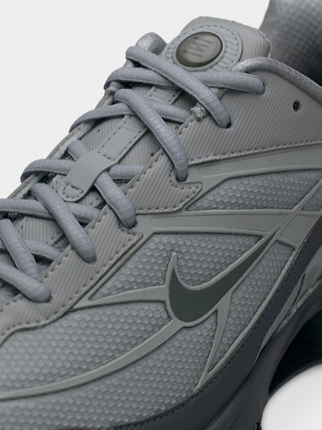 Baskets basses 'SHOX RIDE 2' Nike Sportswear en gris