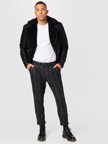 AllSaints Tapered Παντελόνι πλισέ 'HARVEY' σε γκρι