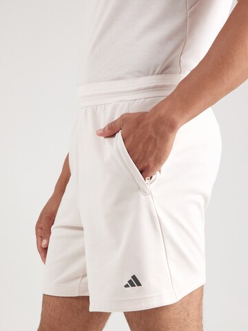 ADIDAS PERFORMANCE Regular Sportshorts in Lila