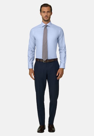Coupe regular Chemise Boggi Milano en bleu : devant