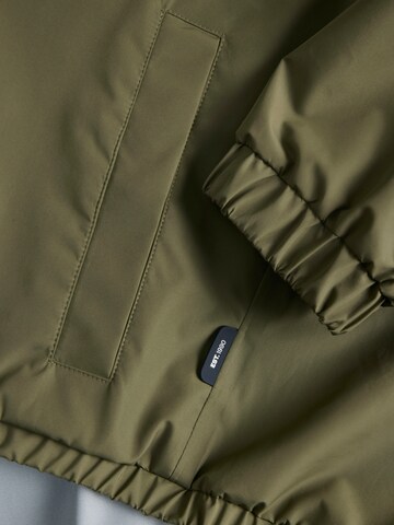 JACK & JONES Between-Season Jacket in Green