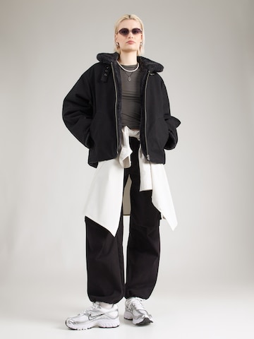 Giacca di mezza stagione 'Titan' di WEEKDAY in nero